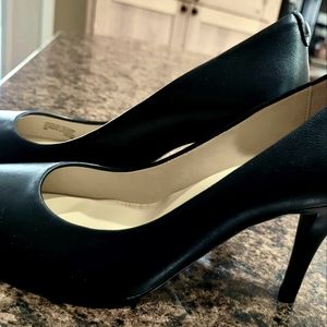 Michael Kors Pointed Toe Black Heels